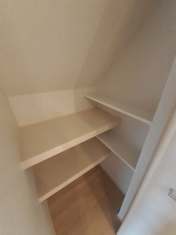 たっぷりとした収納スペースです