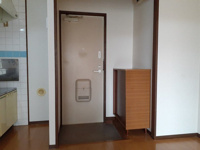 シンプルで使いやすい玄関です