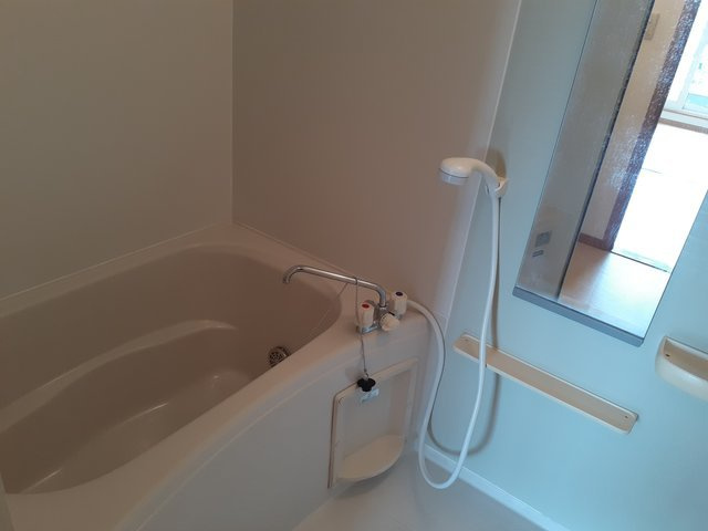 お風呂で日々の疲れを落としましょう