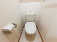 清潔感のあるトイレです
