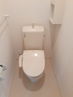 シンプルで使いやすいトイレです