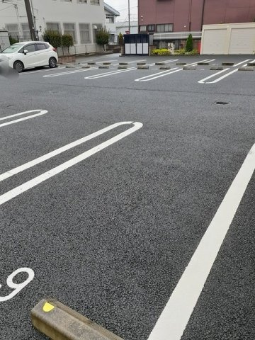 駐車場に車を止められます