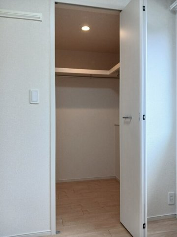 ちょっとした収納スペースも充実しています