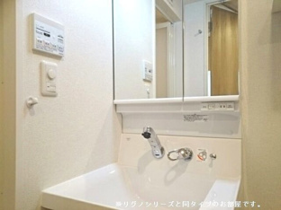 スペースが確保できる洗面所です