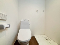 シンプルで使いやすいトイレです