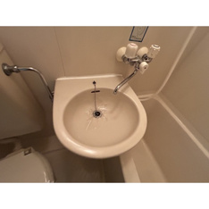 コンパクトで使いやすい洗面所