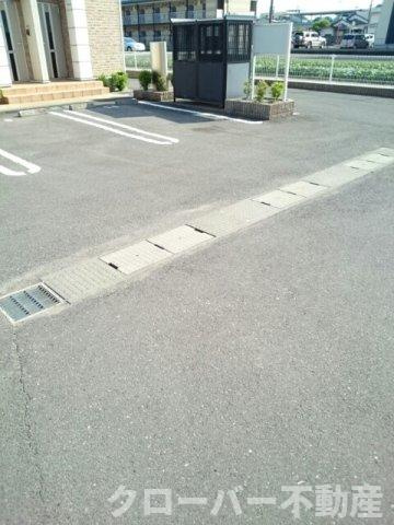 ライトハウス　南館の駐車場