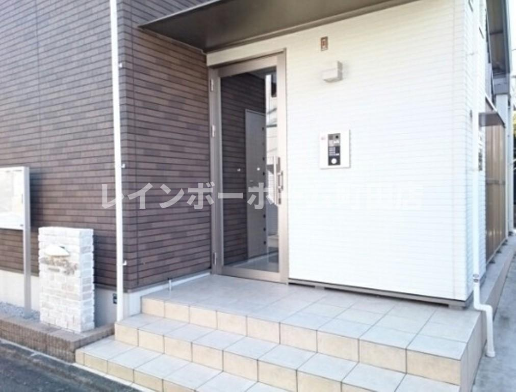ヴィラ　デ　オーブ　34※初期費用分割後払いサービス利用可能物件のエントランス