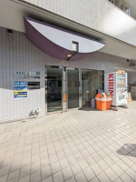 毎日通るエントランスはこのようになっています