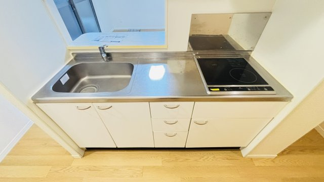 筑紫野市大字原田のアパートのキッチン