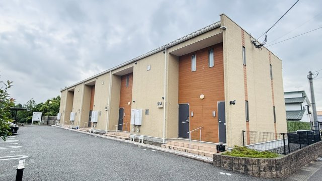 筑紫野市大字原田のアパートの外観