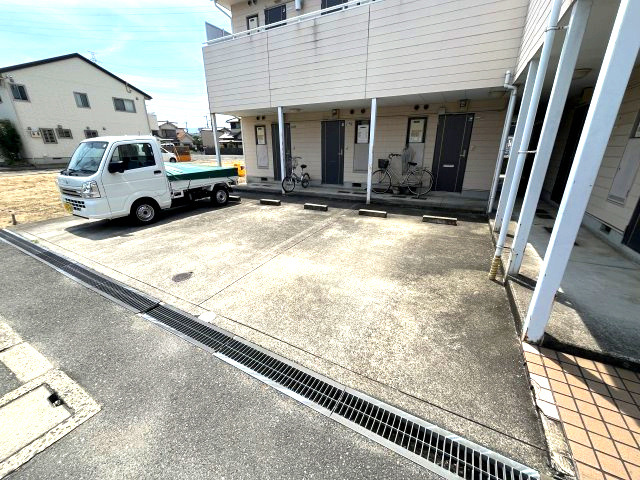 トキワハイツの駐車場
