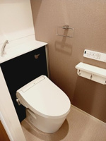 ゆったりとした空間のトイレです