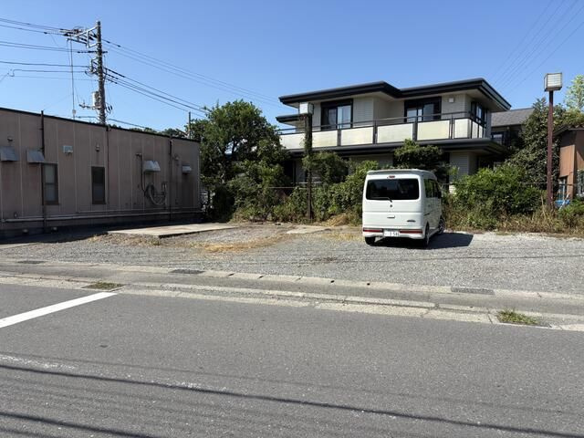 入澤店舗の駐車場