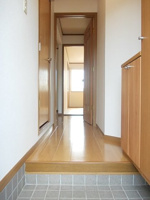 シンプルで使いやすい玄関です
