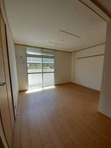 こちらのリビングで趣味の時間をお楽しみください