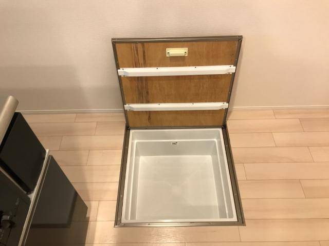 床下収納