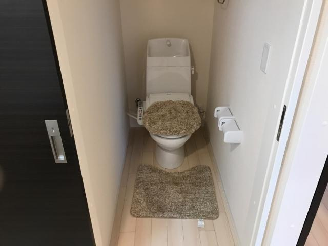 シャワー付トイレ