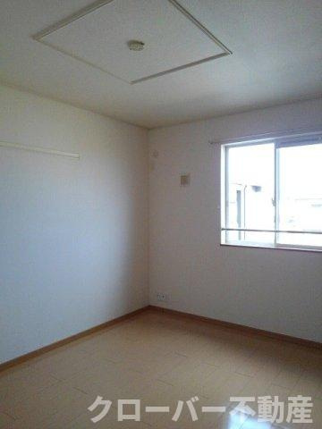 リープライツ元山　Ｃの内装