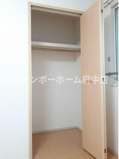 サンライズ　テールの収納