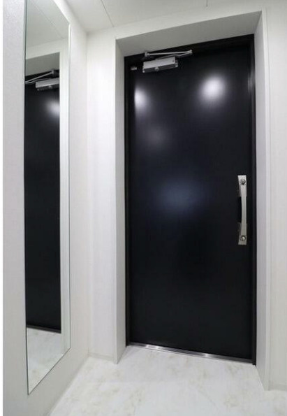 ＬＯＣ’Ｓ　ＤＡＩＴＡＢＡＳＨＩの玄関