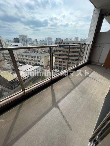 大阪福島タワーのバルコニー