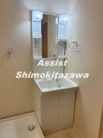 ラ・クレール下北沢の洗面所