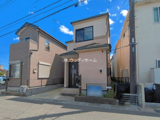 春日部市牛島　中古一戸建ての外観