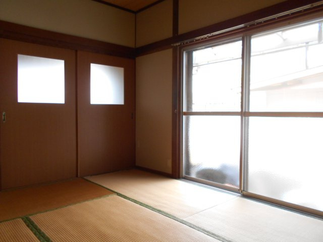 上条５丁目中古住宅の和室