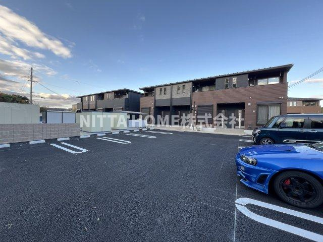 福知山市字長田のアパートの駐車場|敷地内に駐車場があります◎