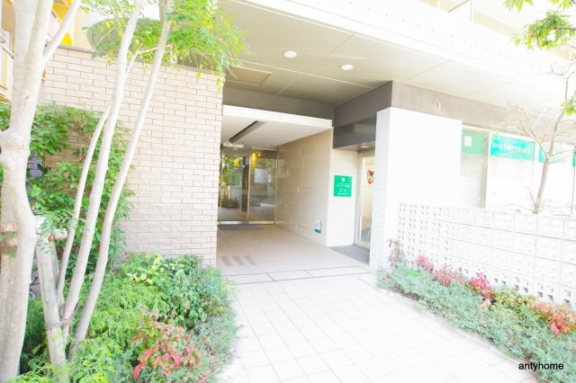 villa淀川　仲介手数料無料のエントランス