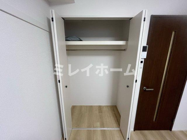 アオアクアの収納
