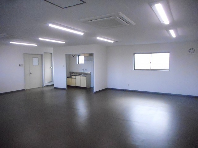 万場２丁目倉庫付事務所Ｂの内装