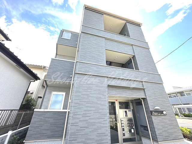 茅ヶ崎市室田２丁目のアパートの外観