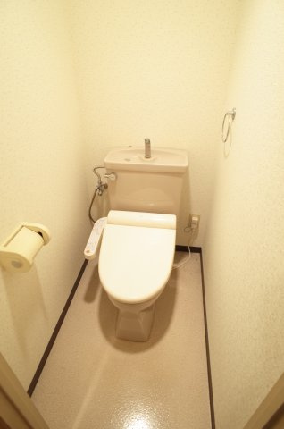 エランドールのトイレ|他部屋の参考写真です。