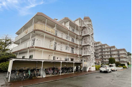 鎌倉台ハイツの外観