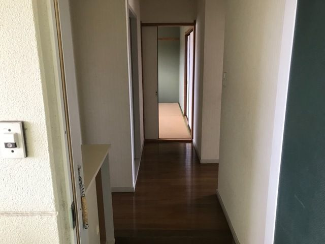 ＥＹハイツの玄関