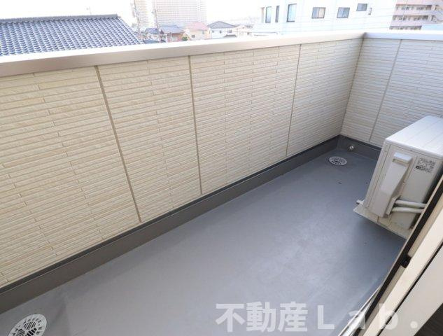 モルトグラッソのバルコニー