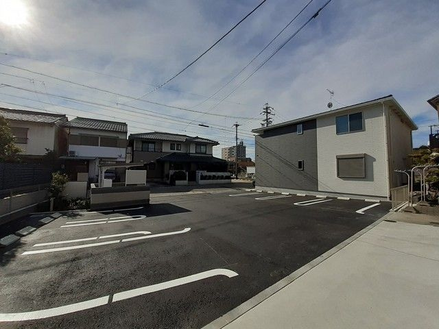 Ｍｏｎｔｅ　Ｏｒｏ　Ⅱの駐車場
