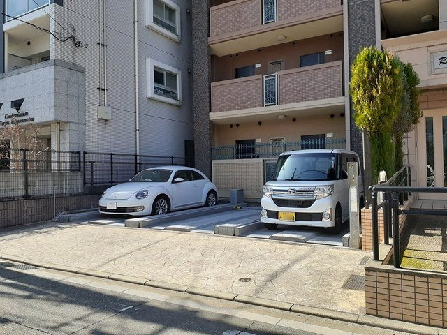 【駐車場】 | ルネス六本松
