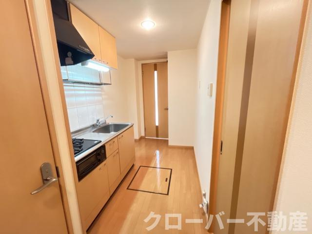 ラ・フォルテⅡのキッチン|キッチン（床下収納）