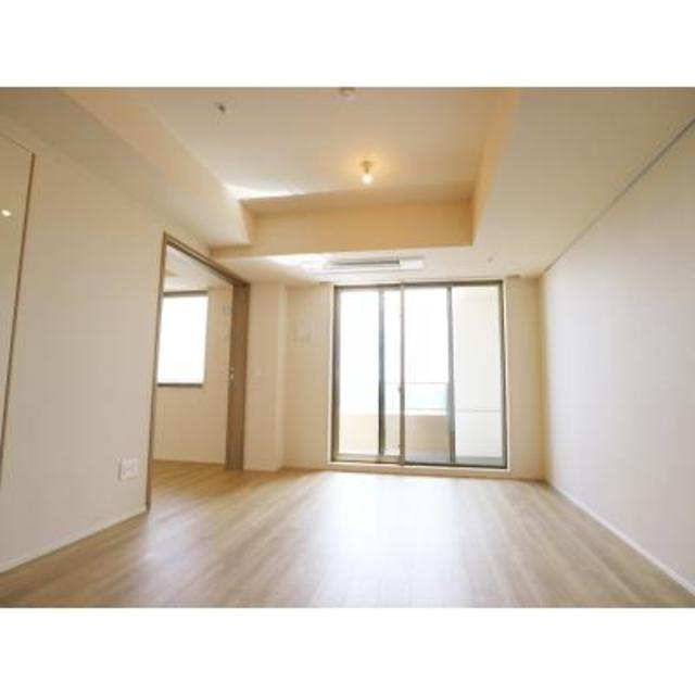 Ｂｒｉｌｌｉａ　Ｔｏｗｅｒｓ目黒　ノースレジデンスの居間・リビング|※写真は同タイプ住戸です。
