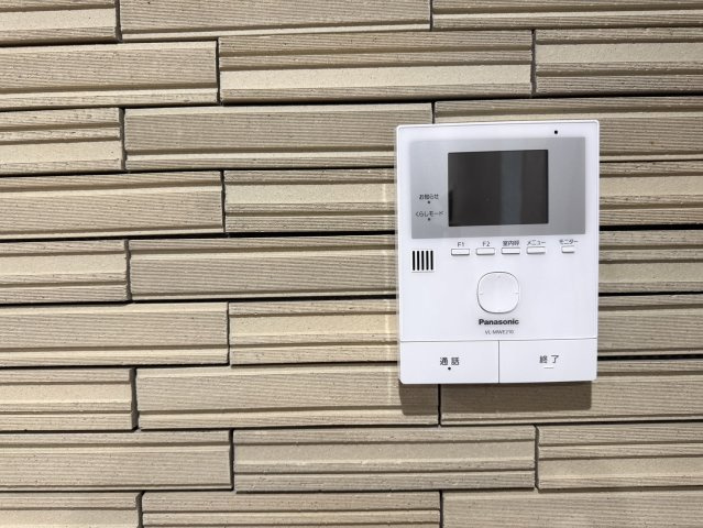 【セキュリティ】 | 若葉3丁目戸建て1階 | TVモニター付きインターホン