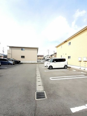 【駐車場】 | ソレイユ
