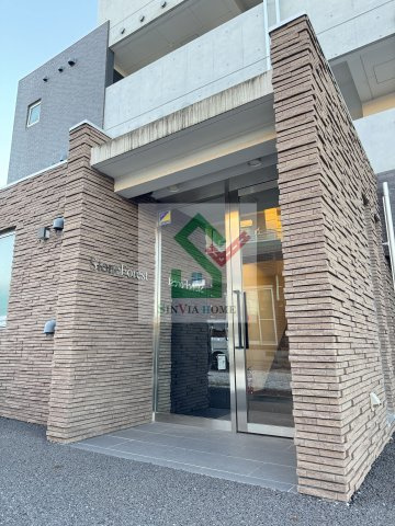 ストーンフォレストのエントランス