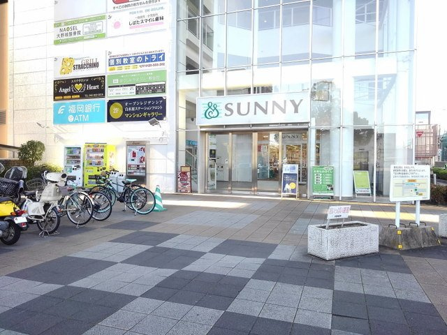 【周辺】 | フローラ春日野 | サニー白木原店まで550m