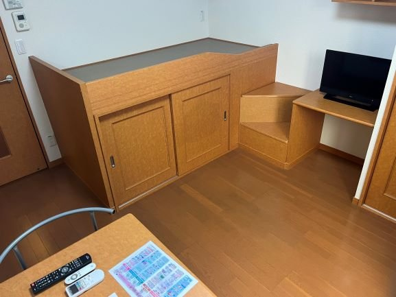 レオパレス六甲北二番館の寝室|浴室乾燥機付きのお風呂
