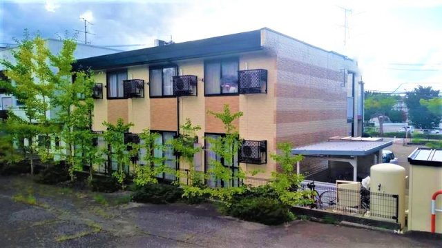 レオパレス太閤山の外観