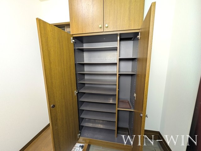 つつじが丘貸家群の玄関|イメージ（同施工会社同一モデルの写真です）