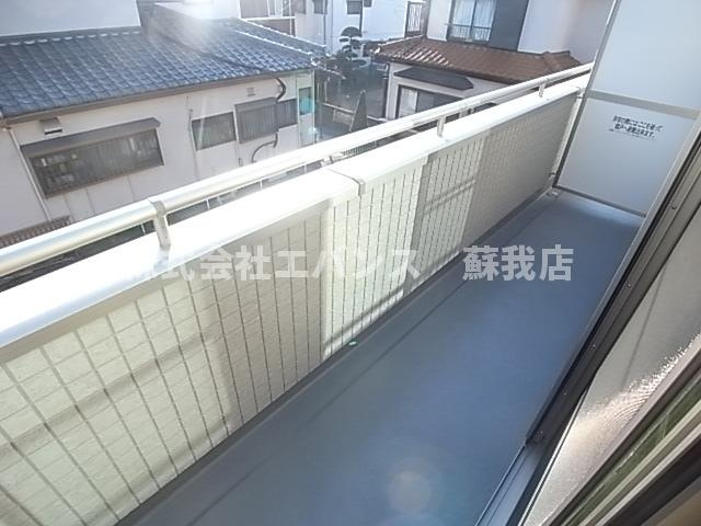 【バルコニー】 | レスタシア星久喜 | 外からの目が気にならないバルコニーで洗濯物が干せます